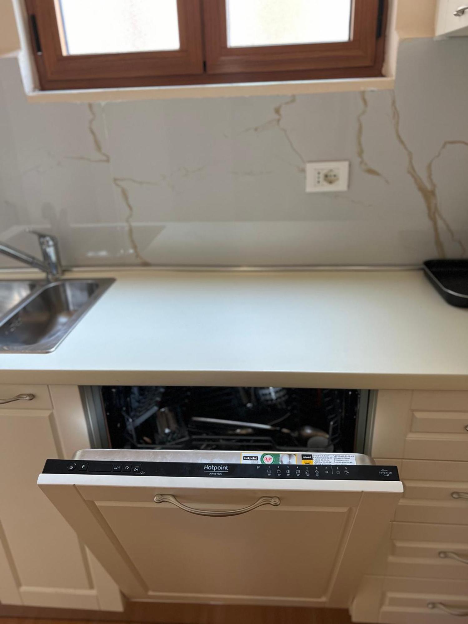 Skanderbeg Square Apartment 02 Τίρανα Εξωτερικό φωτογραφία